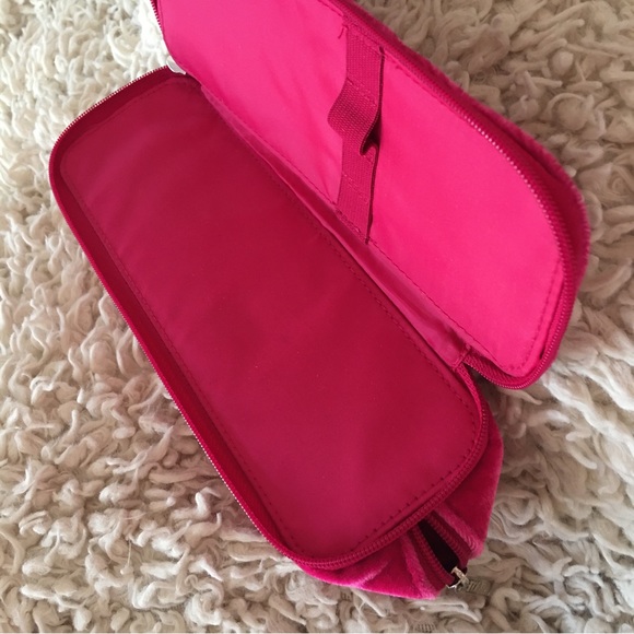Clinique velvet velour fuzzy Barbie pink fuschia makeup pencil case organizer - Picture 2 of 9